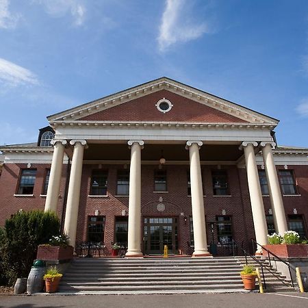 Mcmenamins Grand Lodge ฟอเรสต์โกรฟ ภายนอก รูปภาพ