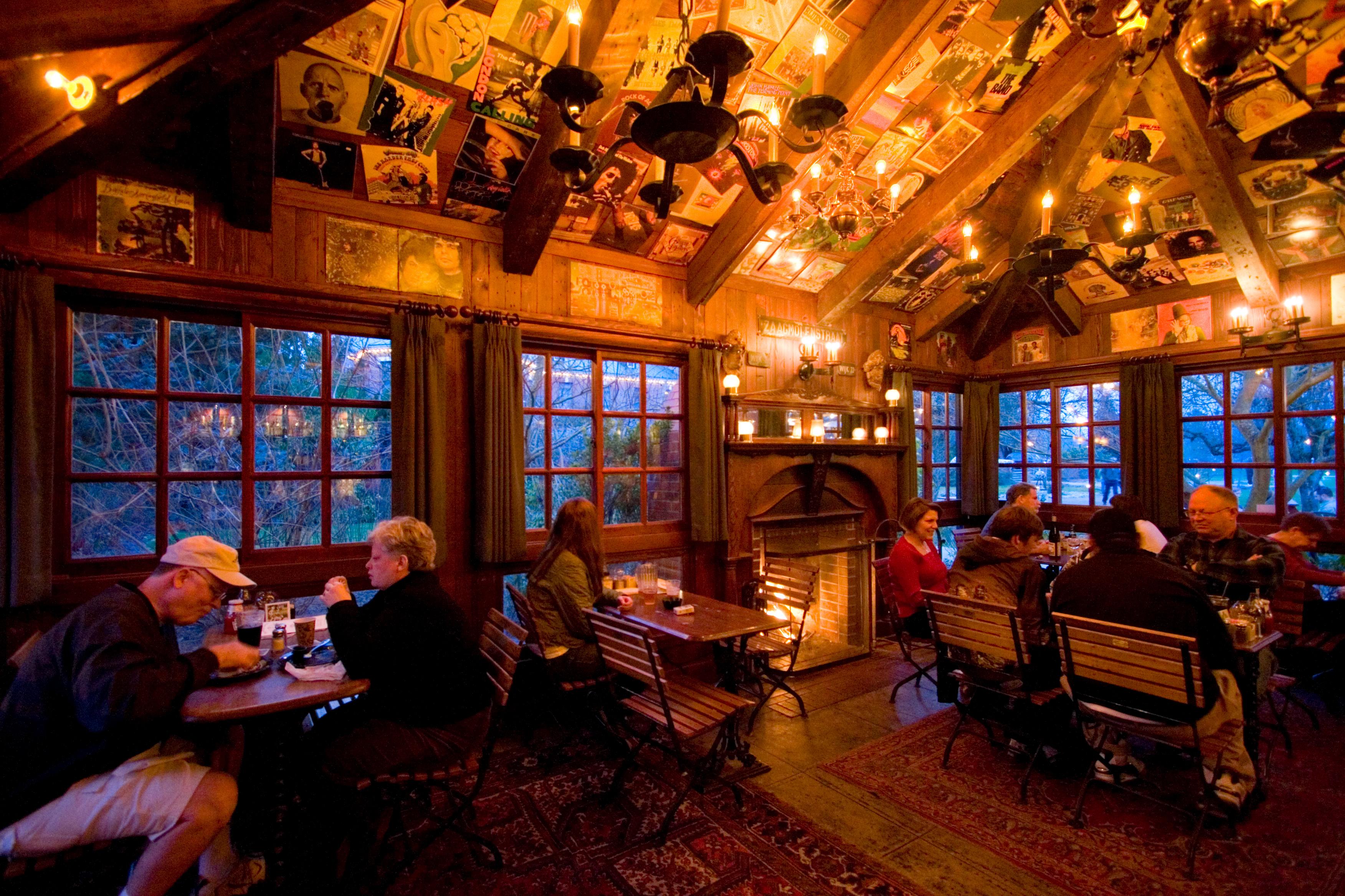 Mcmenamins Grand Lodge ฟอเรสต์โกรฟ ภายนอก รูปภาพ