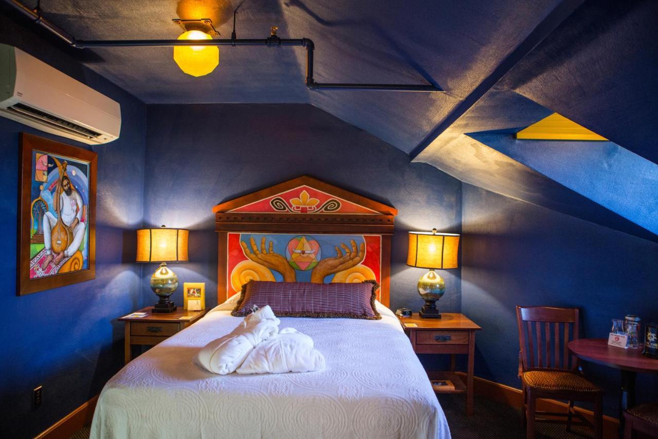 Mcmenamins Grand Lodge ฟอเรสต์โกรฟ ภายนอก รูปภาพ